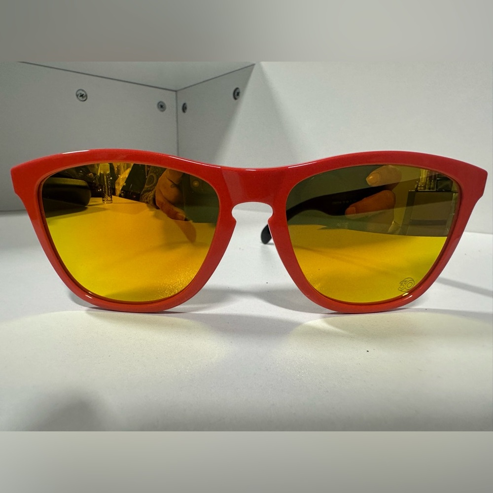 Oakley Frogskins 30th anniversary